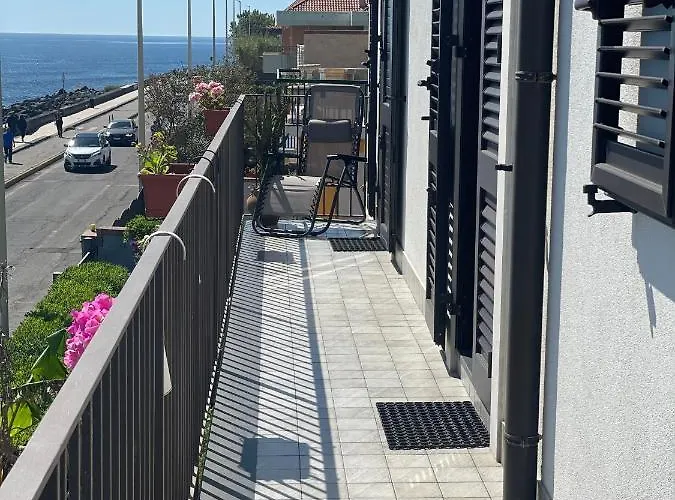 Sunshine 里波斯托